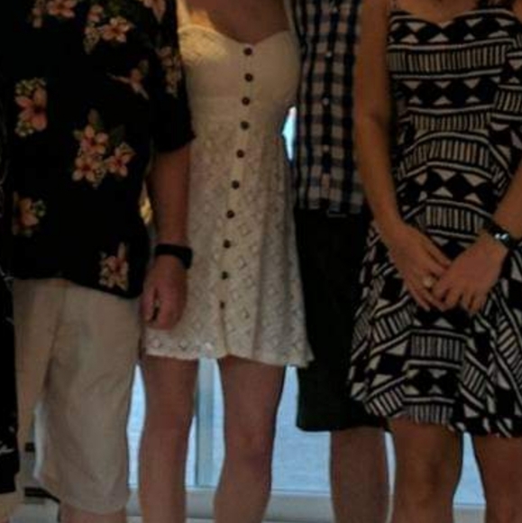 -$3/12$-Cream Lace Buttoned Dress - Picture 8 of 8